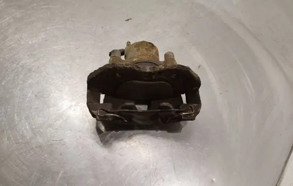 Mazda 5 Front brake caliper