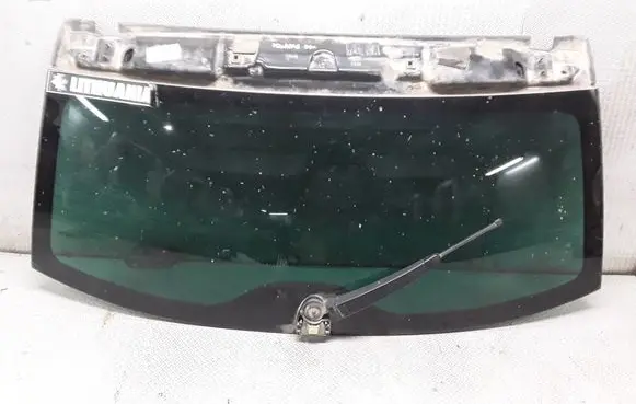 Volkswagen Touareg I Opening tailgate glass 