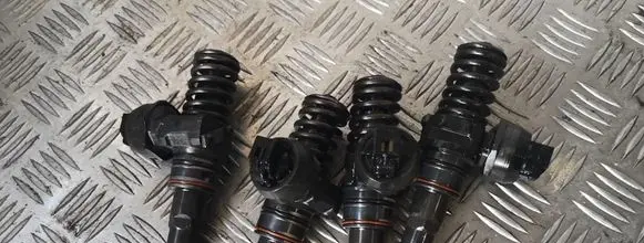 Fuel injectors set