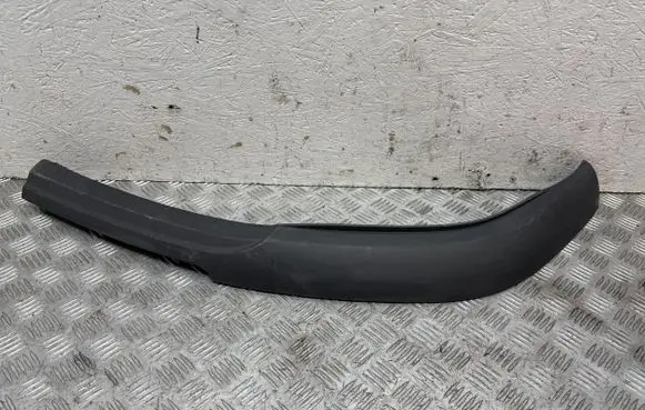 Toyota Avensis T250 Front bumper lip 7685105020