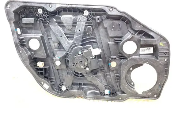 Hyundai Elantra VII Front door window regulator with motor 82470AA100
