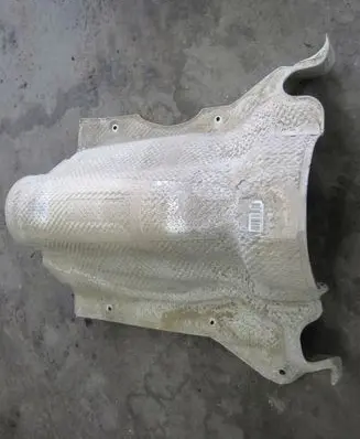 Mercedes-Benz E A207 Exhaust heat shield A2044700647
