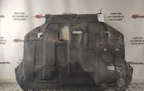 Ford Focus Engine splash shield/under tray 