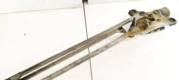 Volvo S40 Front wiper linkage and motor