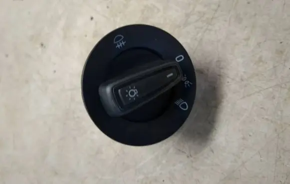 Light switch