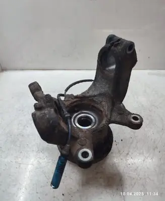 BMW X3 E83 Front wheel hub
