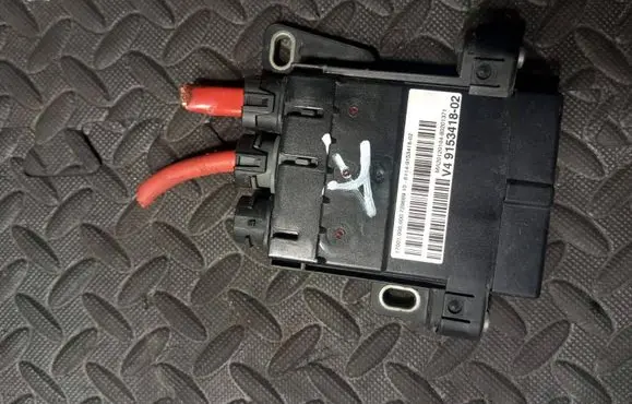 BMW 6 F12 F13 Current control relay 9153418