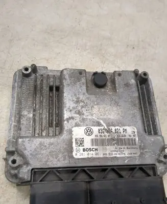 Volkswagen PASSAT B6 Engine control unit/module 03G906021PM 03G906021AN 0281014061