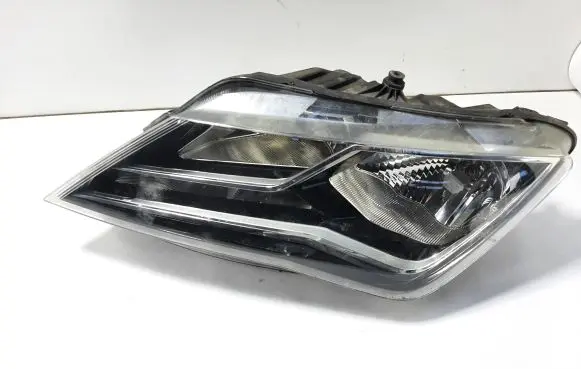 Seat Toledo IV (NH) Headlight/headlamp 6JC941015 90037323