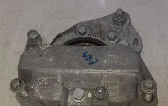 Mercedes-Benz EQA Engine mount bracket A2432402500 22320 ZGS003