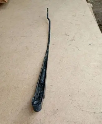 Ford Mondeo Mk III Front wiper blade arm 123332