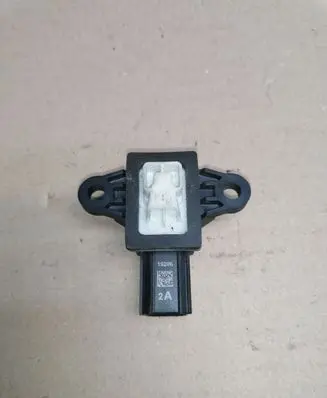 Volvo XC90 Airbag deployment crash/impact sensor 31406731
