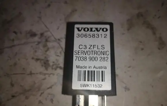 Volvo XC90 Other relay 30658312 C1515