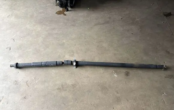 BMW 2 F46 Drive shaft (set) 8610676