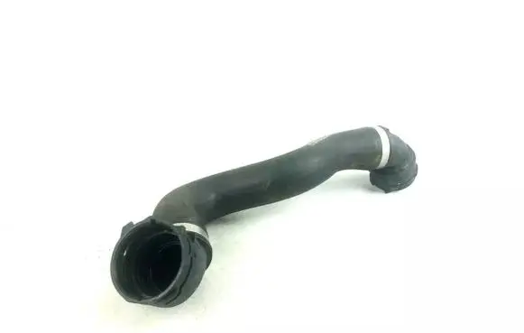 Mercedes-Benz C W205 Engine coolant pipe/hose A2055017484