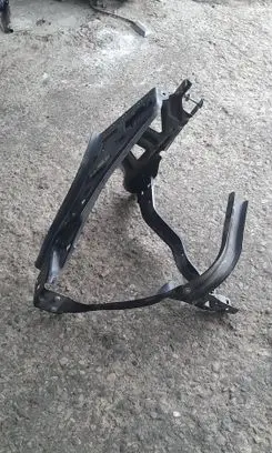 Mercedes-Benz E A207 Headlight/headlamp mounting bracket A2076200285 03QAF17610 A2076200291