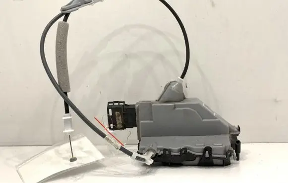 Peugeot 3008 II Rear door lock 237293