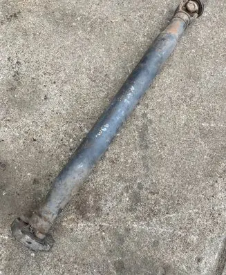 Mercedes-Benz E W210 Middle center prop shaft 