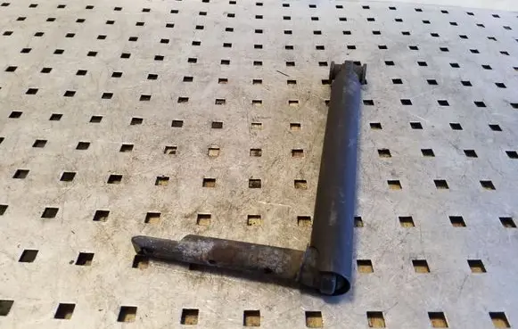 BMW X5 E53 Tailgate check strap stopper 8402195