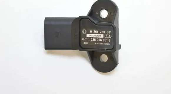 Volkswagen PASSAT B7 Air pressure sensor 0261230081 036906051G