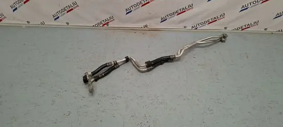 Gearbox oil cooler pipe/hose