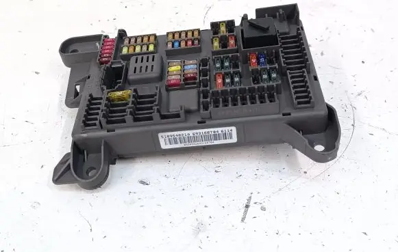 BMW X5M E70 Fuse module 693168704 6931687