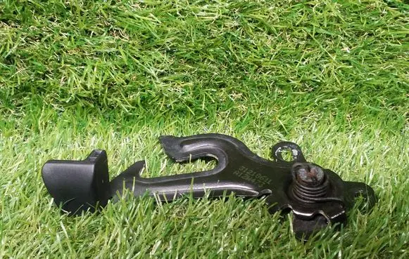 Volvo S60 Engine bonnet/hood lock/latch loop/hook 31218611