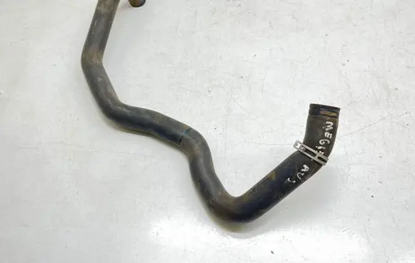 Renault Megane III Engine coolant pipe/hose