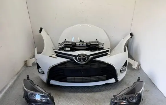 Toyota Yaris Front piece kit 