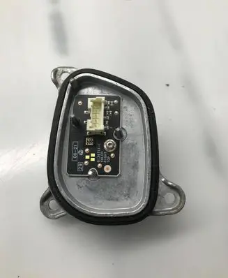 Volkswagen Golf VIII LED ballast control module 16800021