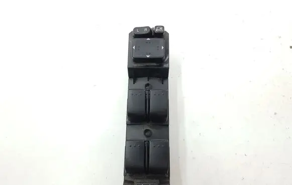 Mazda CX-7 Electric window control switch EH7066350A