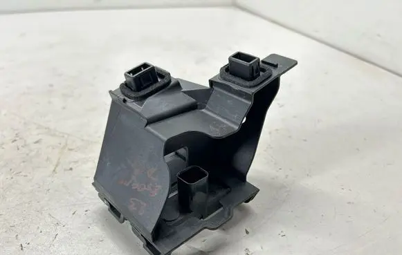 Ford Escape IV Blind spot module ML3T14H031AK PJ6B17B930AC