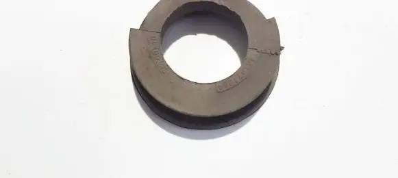 Opel Corsa D Front coil spring rubber mount 55700710 461071664