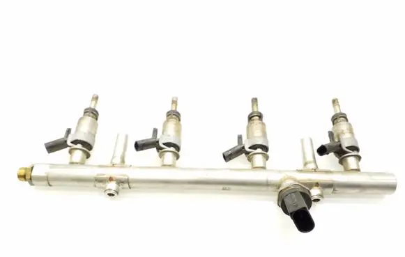 Audi A4 S4 B8 8K Fuel injectors set 06K133317G