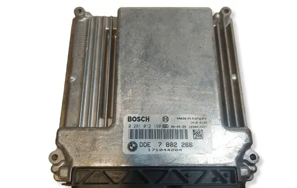 BMW 5 E60 E61 Engine control unit/module ECU 0281012190 7802266