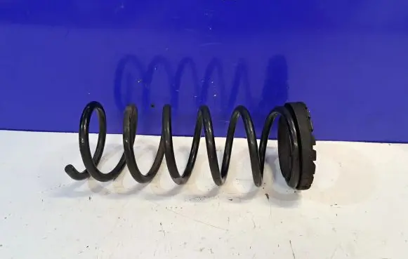 Volvo S60 Rear coil spring 31262907 31262730