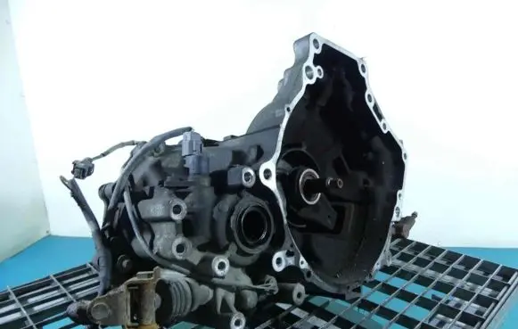 Mazda Premacy Manual 5 speed gearbox G562K-1 IMPRK1138705
