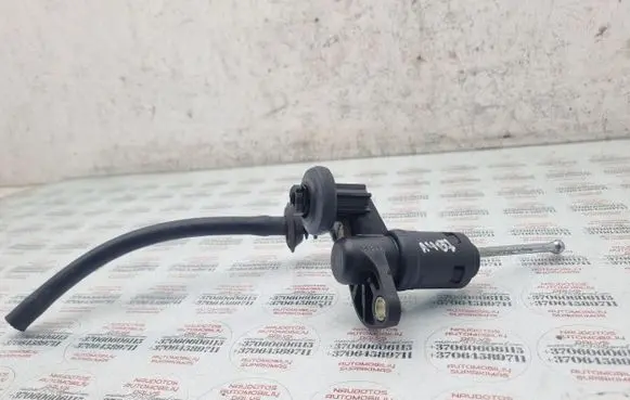 Audi A4 S4 B7 8E 8H Master brake cylinder 8E1721401AJ