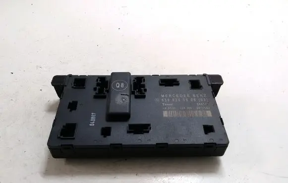 Mercedes-Benz Vito Viano W639 Door control unit/module 6398200026