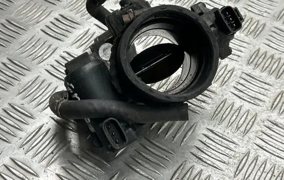 Lexus IS 220D-250-350 Throttle valve 1923002010 09L18