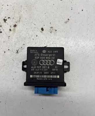 Audi A6 S6 C6 4F Light module LCM 4L0907357B 4L0910357 5DF00888632