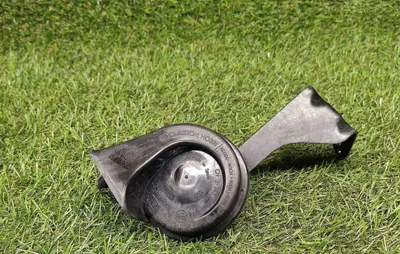 Porsche Panamera (970) Horn signal 97063502200 97063513200