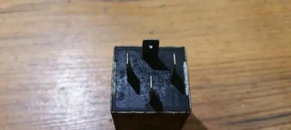 Ford Mondeo MK I Other relay 92ag14a672aa c8f6a