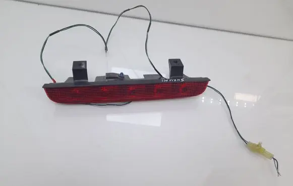 Suzuki Grand Vitara I Third/center stoplight 3581065D0