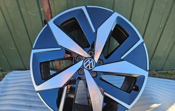Volkswagen ID.4 R20 alloy rim 11A601025G