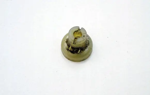 Toyota Avensis T220 Glow plug 