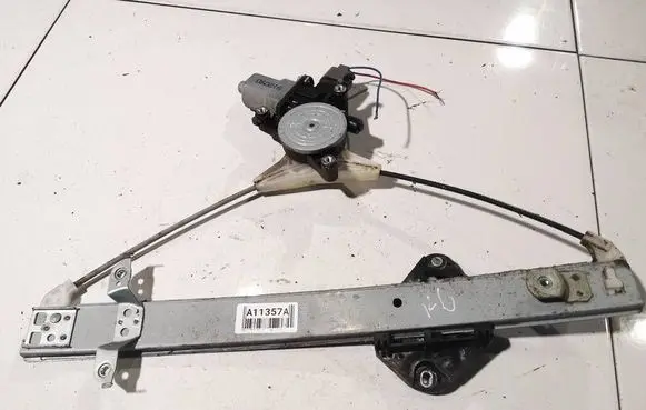 Subaru Forester SH Sliding door window regulator with motor