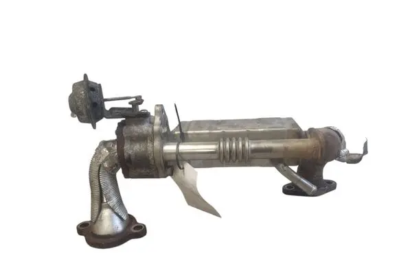 Mazda 6 EGR valve cooler R2AA20304