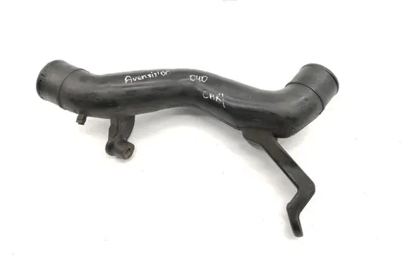 Toyota Avensis T220 Intercooler hose/pipe