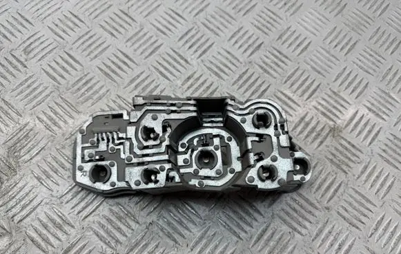 Toyota Corolla Verso AR10 Tail light bulb cover holder 815570F010